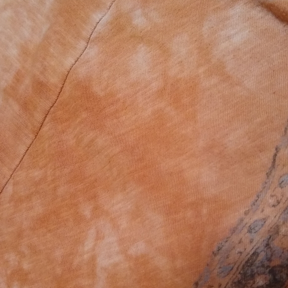 LUCKY BRAND orange graphic tee with grommets, L - Picture 8 of 14